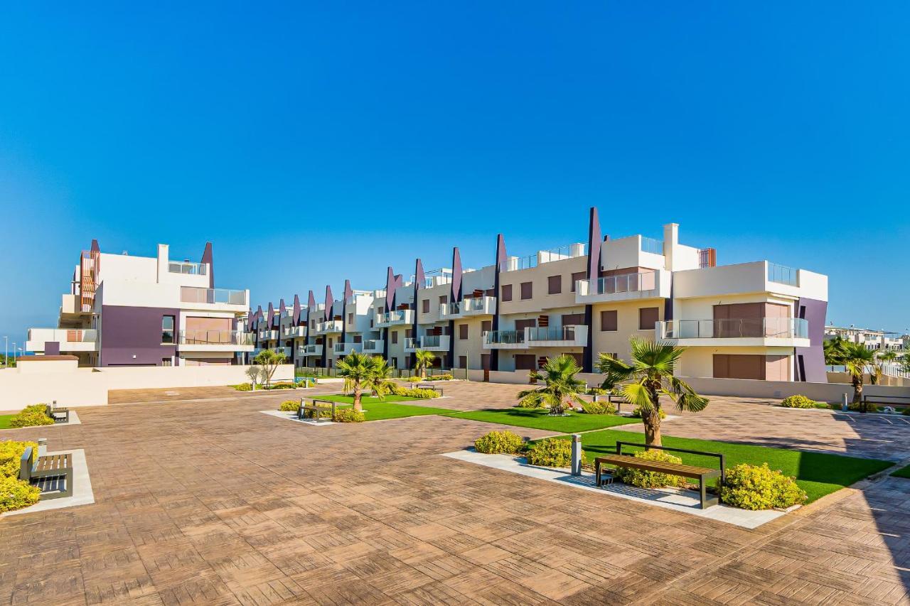 High Class 2 Bedroom Apartment With Underfloor Heating Torre de la Horadada エクステリア 写真