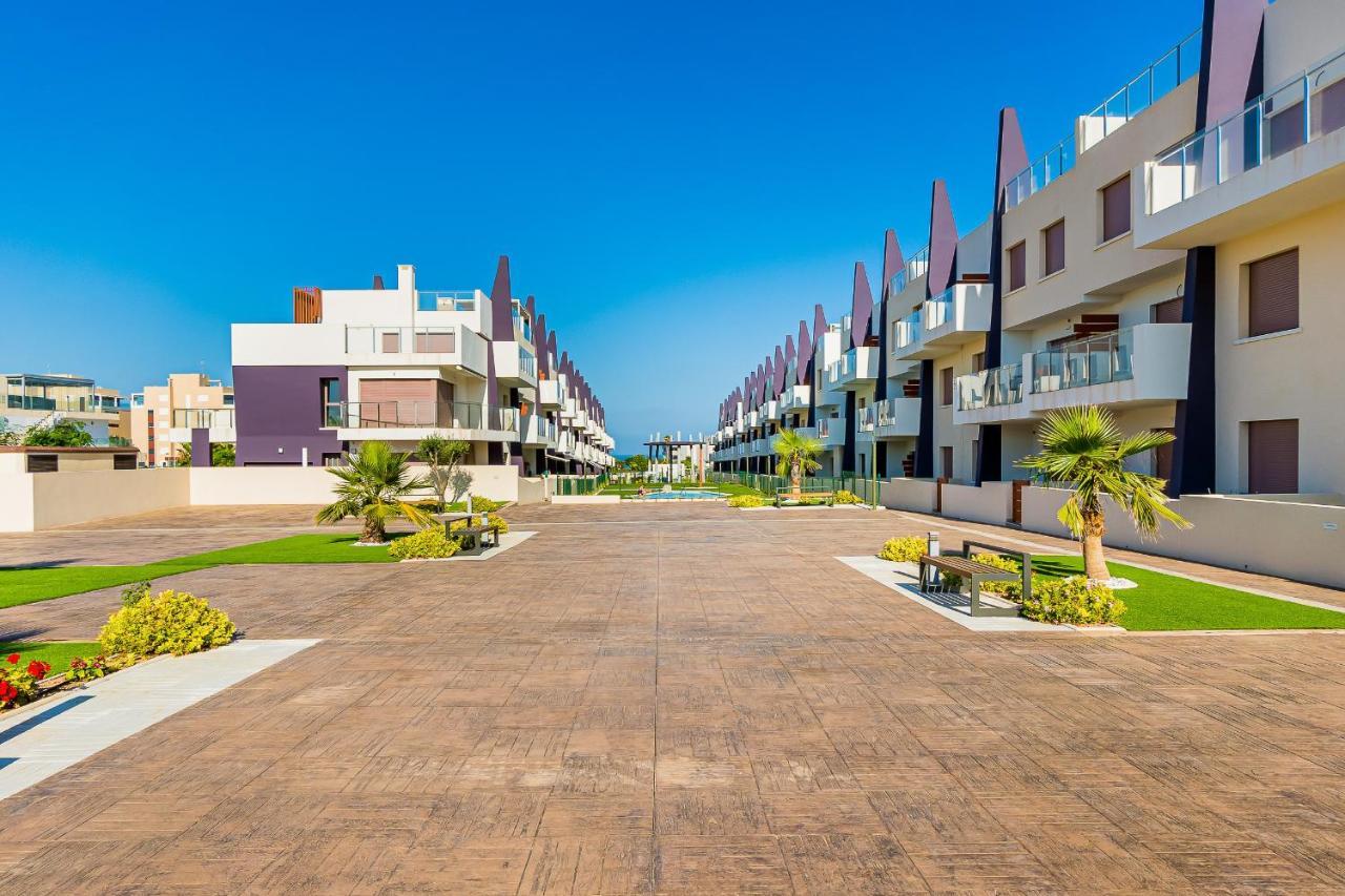 High Class 2 Bedroom Apartment With Underfloor Heating Torre de la Horadada エクステリア 写真